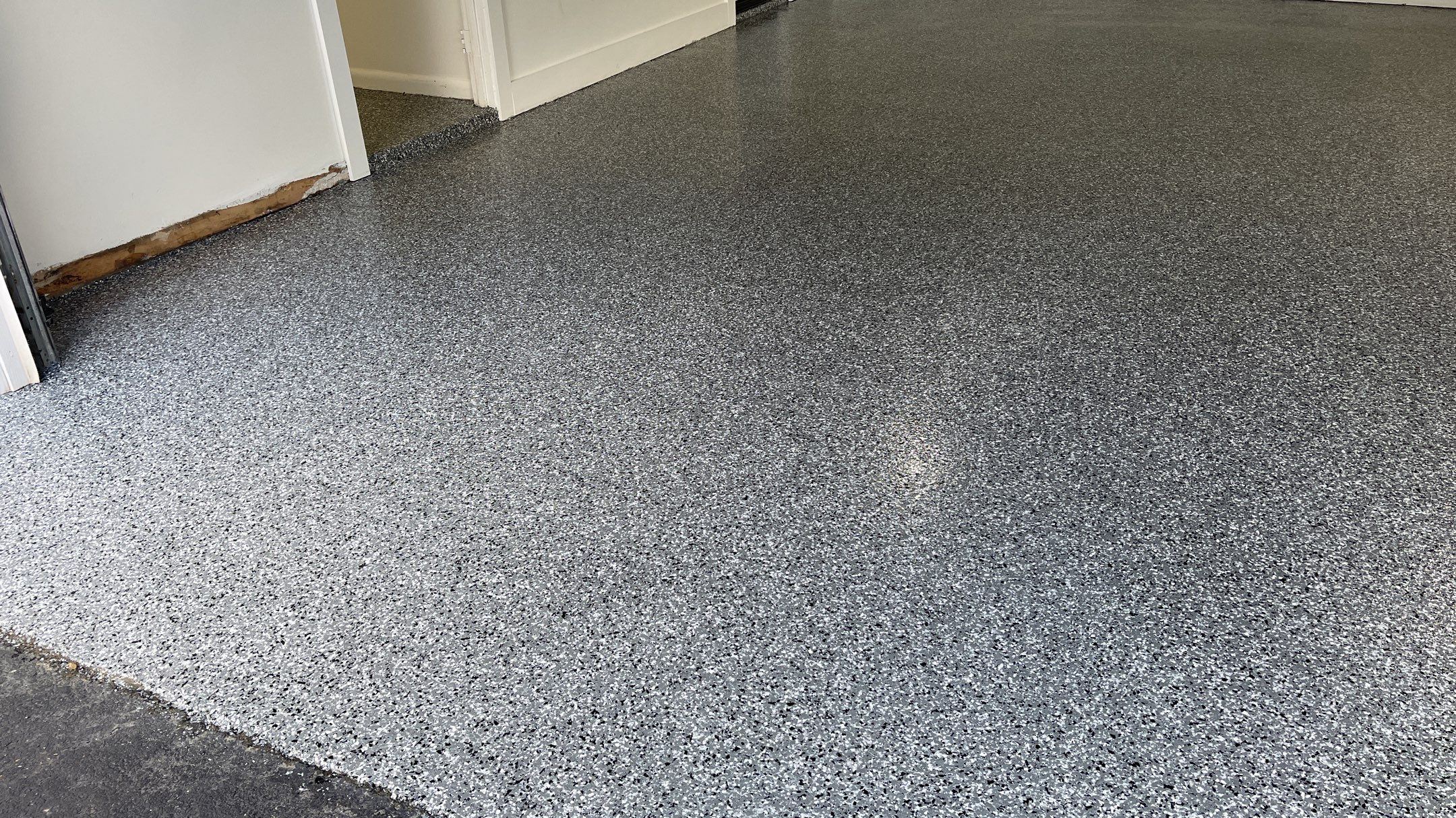 chip and flake flooring Garage Floor Masters 2 floor paint, Knoxville, TN